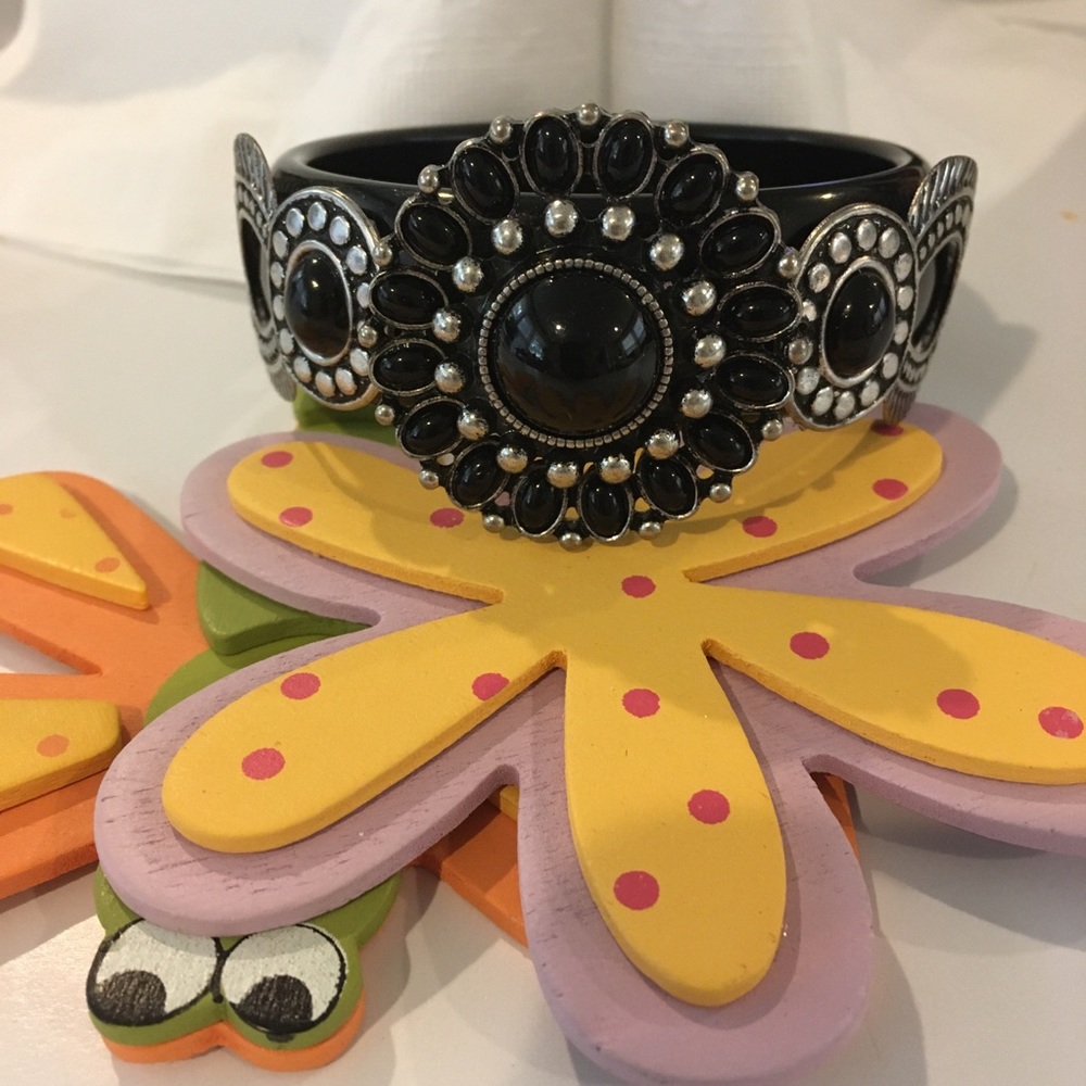 Bangle Bracelet with Southwest Motif - Picture 3 of 5